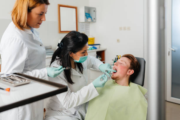 Best Same-Day Emergency Dental Services in Arnold Line, MS